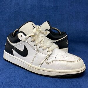 Nike Air Jordan 1 Low Reverse Panda White Black Men's Size 8.5 553558-132 GUC!